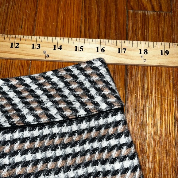Talbots size 10 pleated wool skirt houndstooth black tan academia preppy mature - Picture 3 of 9
